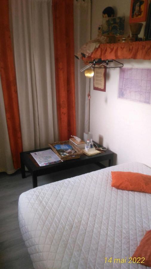 Petit Chez Soi Dans Mon Petit Chez Moi Apartment Biganos Bagian luar foto